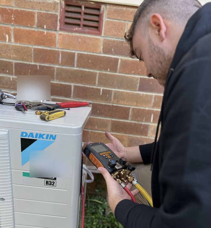 Daikin unit commissioning